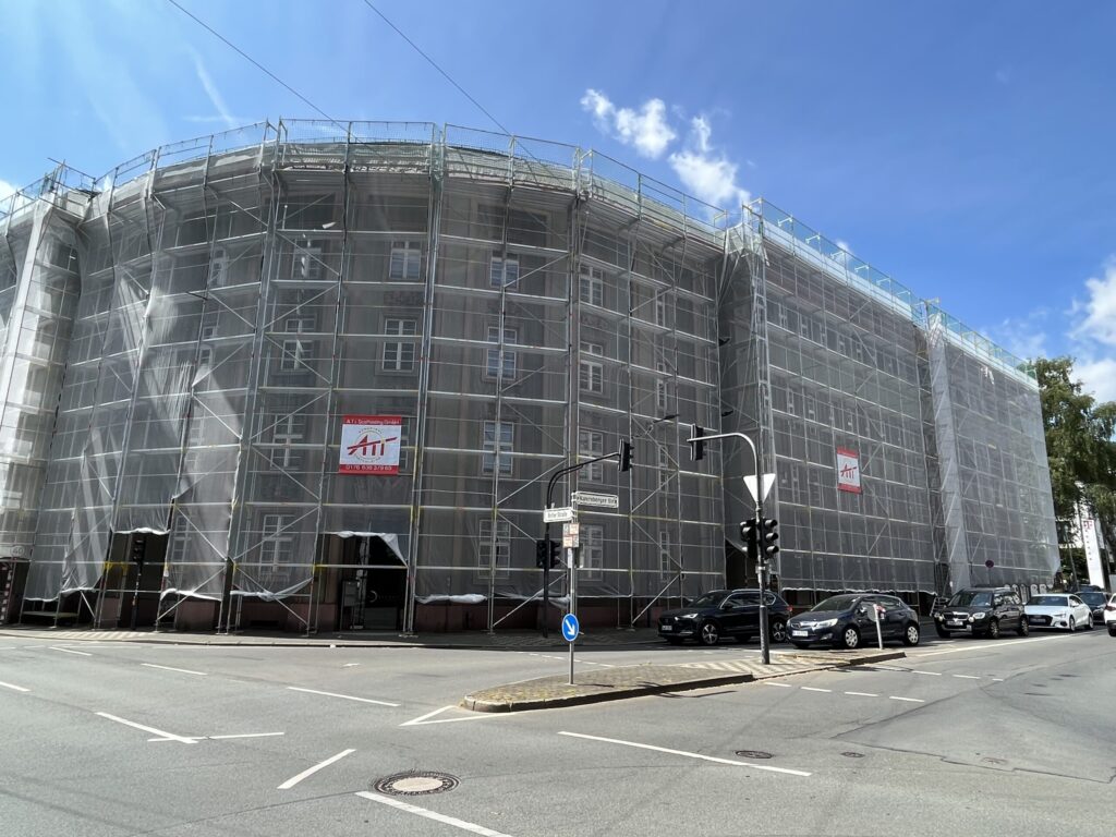 wuppertal schutzgeruest dachsanierung 02